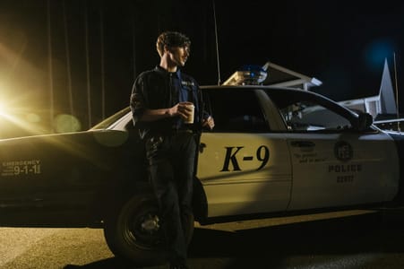 How to Date a Police Officer: Tips, Apps, and Insights
