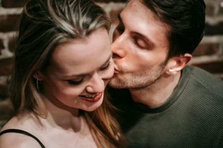5 Stages of Relationship Development 